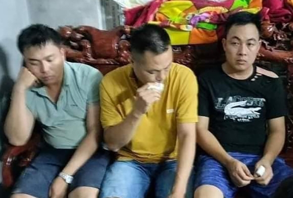 1 Khoi To Bi Can Bat Tam Giam Ba Can Bo Cong An Huyen My Duc Ban De Cua Dan