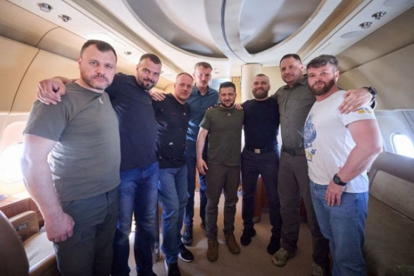 1 Ukraine Tuyen Bo Gianh Lai Cac Vung Xung Quanh Bakhmut Nga Phan Doi Tha Chi Huy Azov