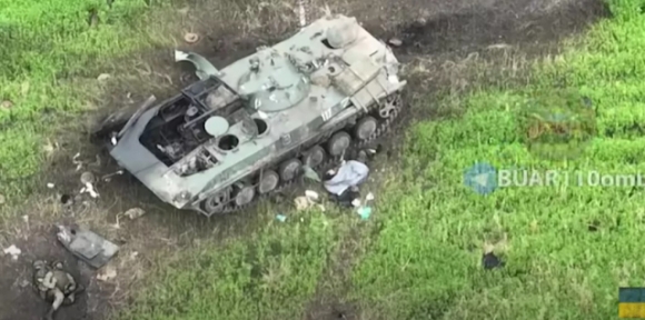 1 Ukraine He Lo Ve Tran Chien Ac Liet Khien Nga 200 Nguoi 21 Xe Tang Xe Boc Thep O Donetsk