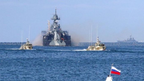 1 Thong Doc Sevastopol Cuoc Tan Cong Uav Vao Can Cu Hai Quan Nga Da Bi Day Lui