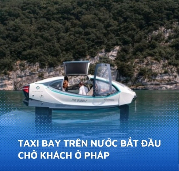 2 Taxi Bay Tren Nuoc Bat Dau Cho Khach O Phap