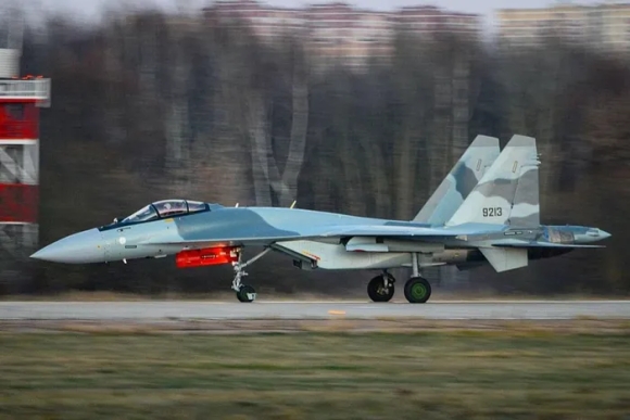 3 Nga Lai Mat Hop Dong Ban Tiem Kich Su 35 Cho Iran Vao Phut Chot