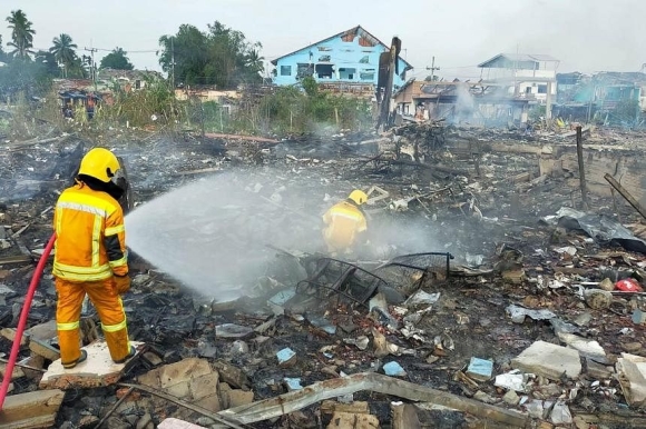 1 Nha Kho Phao Hoa Thai Lan No Du Doi 9 Nguoi Chet 115 Nguoi Bi Thuong
