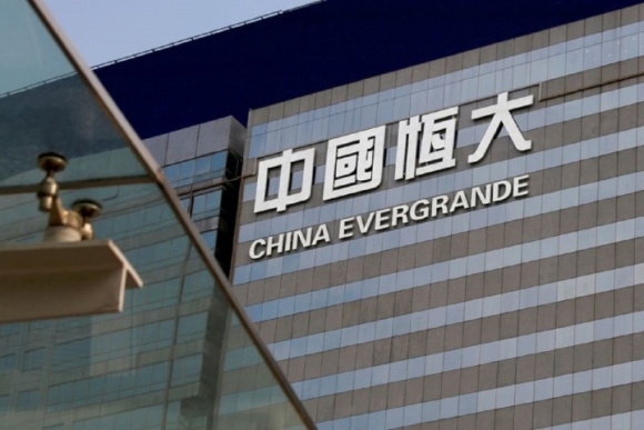 1 Bom No Evergrande Pha San Co Anh Huong Den Thi Truong Viet Nam