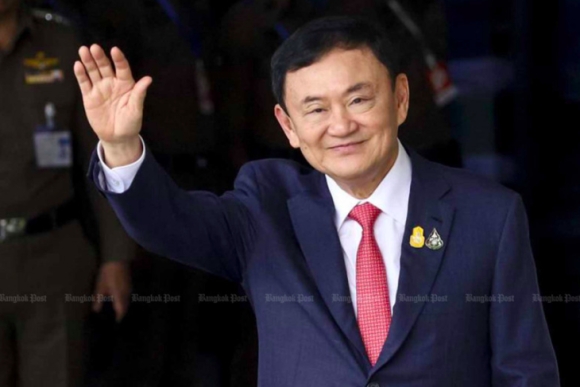 2 Cuoc Song Trong Tu Cua Ong Thaksin Khong Co May Lanh Duoc Cap Tien Xai