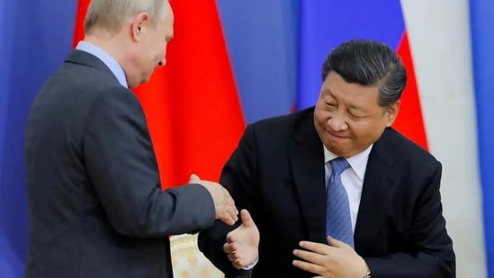 1 Ong Putin Toi Sap Gap Ban Toi Tap Can Binh
