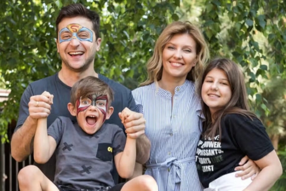 2 Vo Tong Thong Zelensky Lan Dau Tiet Lo Noi Dau Don Lon Nhat Chien Tranh Gay Ra Cho Gia Dinh Minh