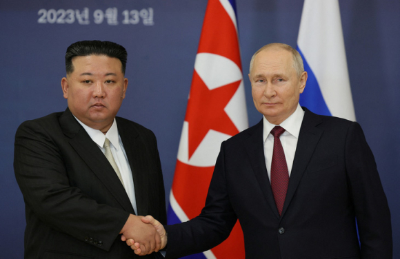 1 Ong Kim Jong Un Ung Ho Cuoc Chien Chong Ba Quyen Cua Nga