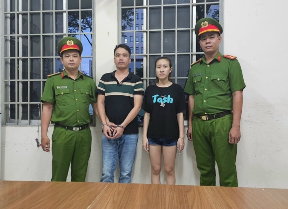 1 Tu Vu Hoa Hau Ban Dam 200 Trieu Khach Mua Dam Co Duoc Tra Lai Tien