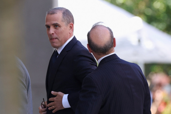 1 Ong Hunter Biden Trinh Dien Toa Bi Cao Buoc 3 Toi Danh