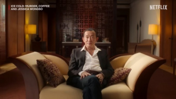 2 Nu Cuoi Bi Hiem Cua A Sat Nhan Dung Coc Ca Phe Dau Doc Ban Than Gay Toi Ac Tay Troi Chi Vi Mot Loi Khuyen