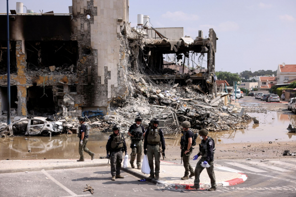 1 15 Nguoi Viet Gan Dai Gaza Duoc Dua Den Noi An Toan