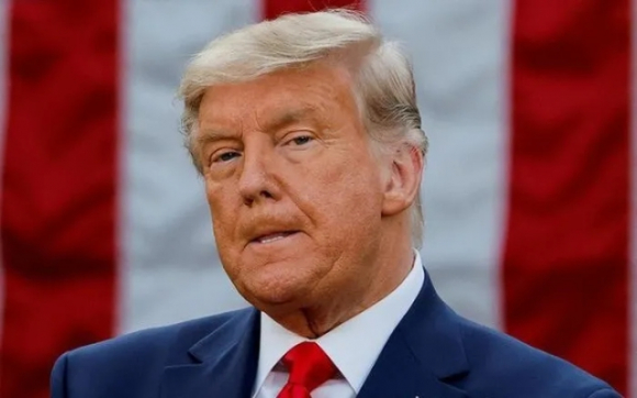 1 Ong Trump Bi Chi Trich Sau Khi Khen Hezbollah