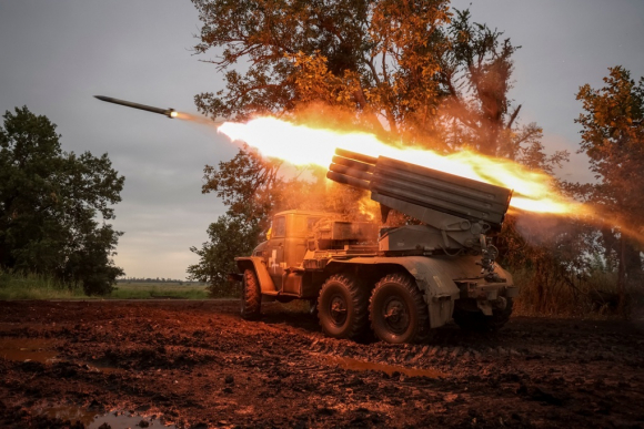 1 Ukraine Pha Huy Doan Tau Vu Khi Huyet Mach Hau Can Cua Nga