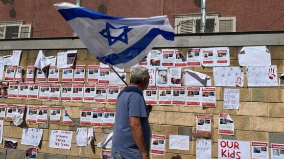 1 Hamas Cong Bo Video Con Tin Quoc Tich Phap