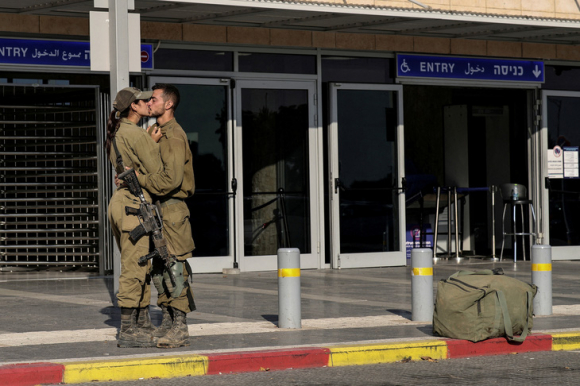 4 Tin Tuc The Gioi 17 10 Hamas Dang Giu 200 250 Con Tin Ong Putin Dien Dam Voi Thu Tuong Israel