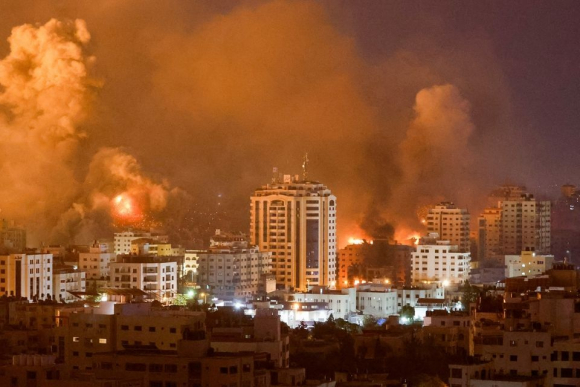 1 Israel Cao Buoc Hamas Dung Me Cung Ngam Be Phong Rocket Duoi Benh Vien
