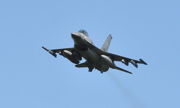 1 Ha Lan Chuyen F 16 Toi Romania De Huan Luyen Phi Cong Ukraine