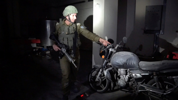 5 Israel Cong Bo Hinh Anh Noi Hamas Nghi Giau Vu Khi Va Con Tin O Gaza