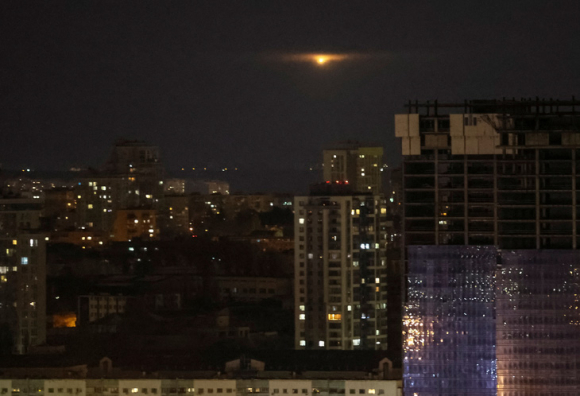 1 Nga Noi Lai Tan Cong Khung Bo Thu Do Kiev Sau 52 Ngay
