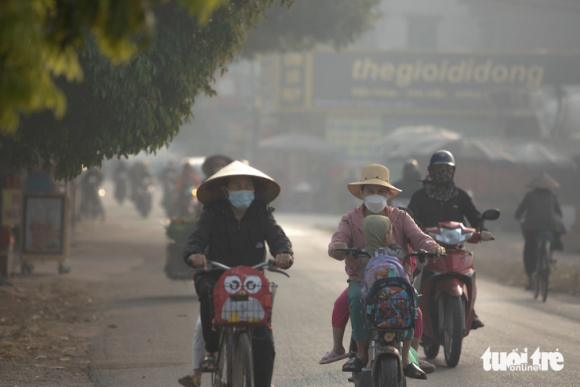 1 Chat Luong Khong Khi O Nguong Nguy Hai Nguoi Dan Deo Khau Trang Khi Ra Duong