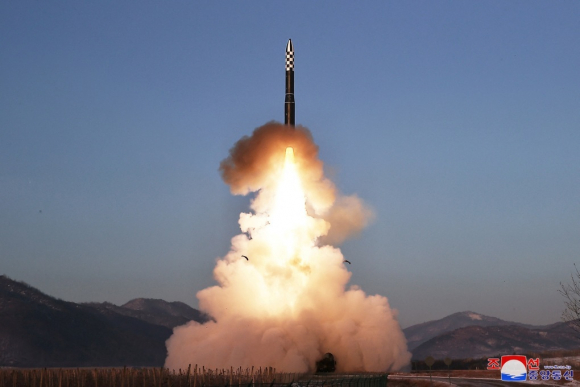 1 Ong Kim Jong Un Canh Bao Ve Kich Ban Trieu Tien Phat Dong Tan Cong Hat Nhan