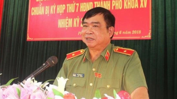 1 Cam 35 Ti Nhung Khong Chay An Cuu Giam Doc Cong An Hai Phong Do Huu Ca Bi Truy To Toi Lua Dao