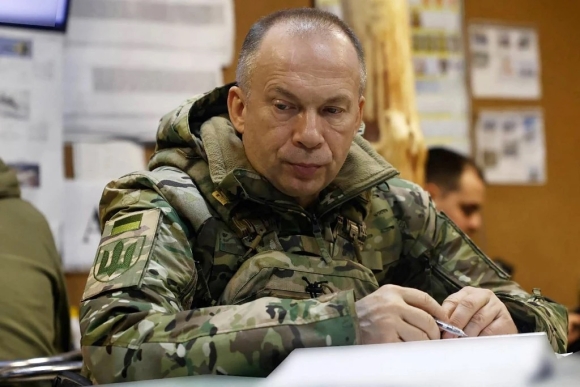 1 Ukraine Thay Loat Chi Huy Lu Doan O Tien Tuyen