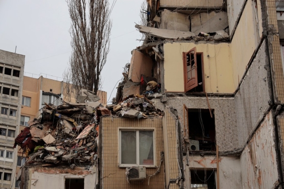 5 Hai Toa Nha Chung Cu O St Petersburg Bi Hu Hai Sau Vu No Lon Do Uav Cua Ukraine Tan Cong
