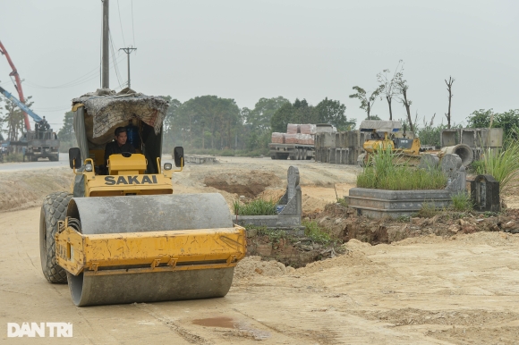 8 Tuyen Duong Dai 29km Tri Gia Gan 500 Ty Dong Lam 3 Nam Chua Xong O Ha Noi