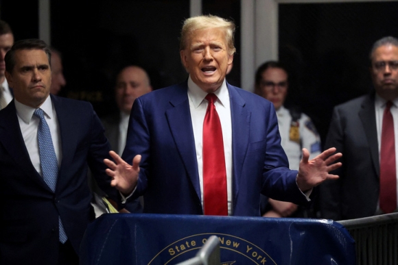 1 Ong Trump Chua Bi Tich Thu Tai San Nhung Phai Nop Bao Lanh 175 Trieu Usd