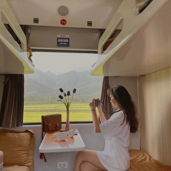 3 Ve May Bay 24 Trieu Dong 6 Nguoi Khach Ha Noi Di Bang Tau Hoa Re Gap 3 Lan
