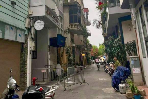 1 Sap Mai Kinh Nha 7 Tang O Ha Noi 2 Nguoi Chet