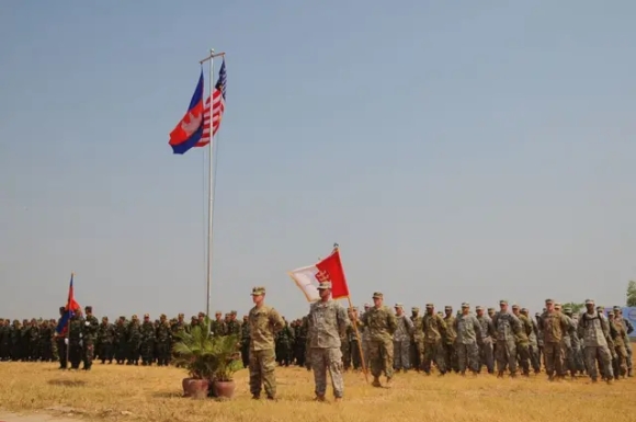 3 My Ve Van Campuchia Tuyen Bo Khong Muon Bi Loi Keo
