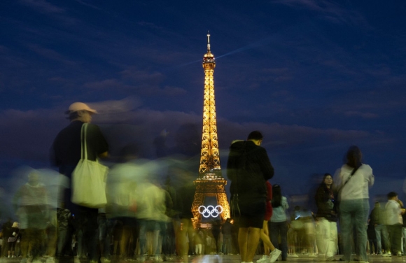 1 Hang Khong Phap Lo Olympic Lam Mat Khach Den Paris