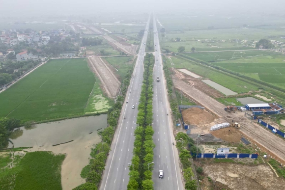 1 Thang 8 Ha Noi Se Cuong Che Thu Hoi Dat Lam Duong 6000 Ti Dong
