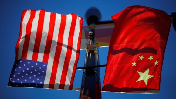 1 Ong Trump Tang Thue Trung Quoc Tra Dua Ngay