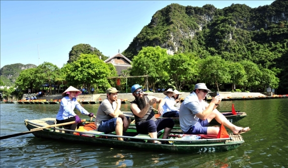 1 Viet Nam Mien Thi Thuc Nhap Canh Cho Cong Dan 12 Nuoc Them Ba Nam
