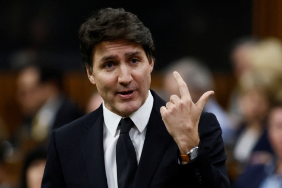 1 Canada Tra Dua Vu Ap Thue Nhom Thep Cua My