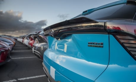 2 Doanh So Ban Xe Tesla Tai Uc Giam Manh Khi Chu So Huu Xe Voi Va Tranh Xa Elon Musk