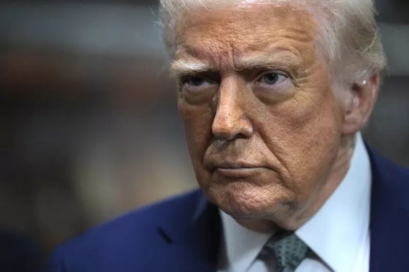 1 Trump Muon Co Greenland Giong Nhu Putin Sap Nhap Crimea Cua Ukraine