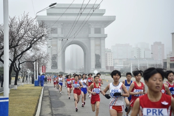 1 Trieu Tien Sap Mo Cua Du Lich Sau Giai Marathon Quoc Te Binh Nhuong