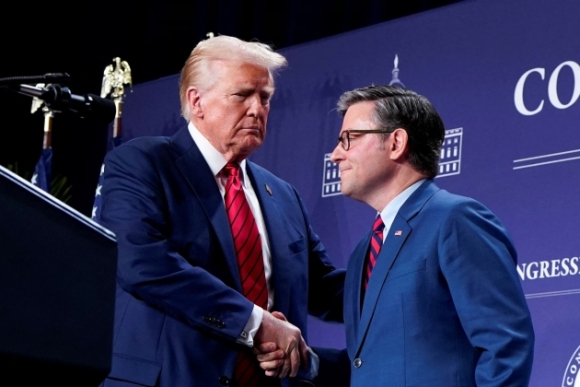 1 Tai Sao Ong Trump Tu Minh Ap Thue Ma Khong Qua Quoc Hoi
