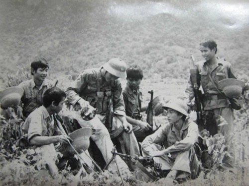 2 Hang Nghin Chien Si Thuong Vong Ngay Cao Diem Tran Chien Vi Xuyen