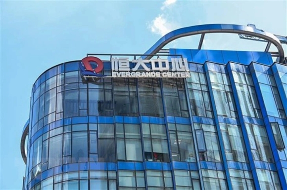 1 Evergrande Huy Niem Yet Hoi Ket Cho Bieu Tuong Bat Dong San Trung Quoc
