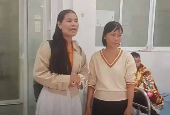 1 Vu 40 Hoc Sinh Ngo Doc Tiet Lo Moi Quan He Bat Ngo Giua Hieu Truong Va Nu Hieu Pho