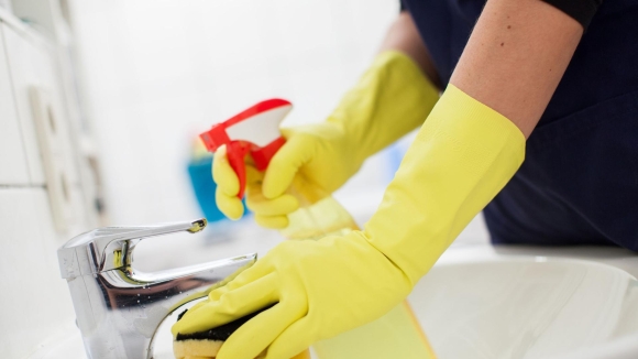 1 Hang Loat Cong Ty Don Dep O Munchen Dang Bi Dieu Tra Vi Nghi Ngo Boc Lot Lao Dong Trai Phep Tren Dien Rong