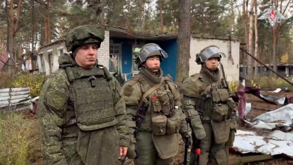 1 Nga Dua Vao Luc Luong Trieu Tien De Don Min O Vung Kursk