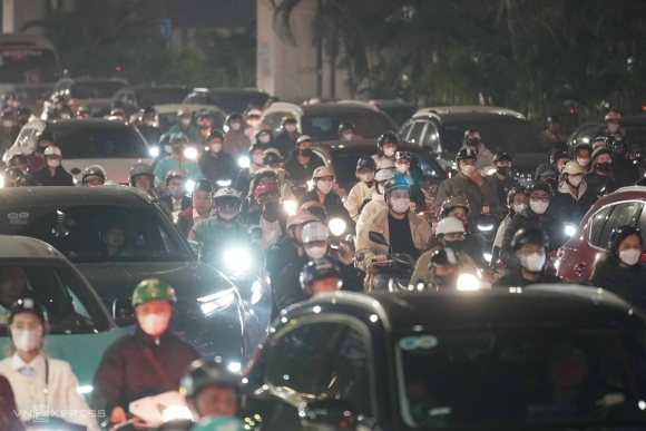 7 Ha Noi O Nhiem Khong Khi Tu Sang Den Dem