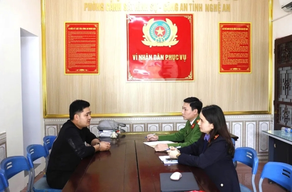 2 Triet Pha Duong Day Mua Ban Vu Khi Quan Dung Bat Giu 42 Doi Tuong